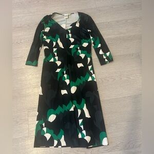 Diane Von Forstenberg 100% Silk Dress Botanical Print Size 6